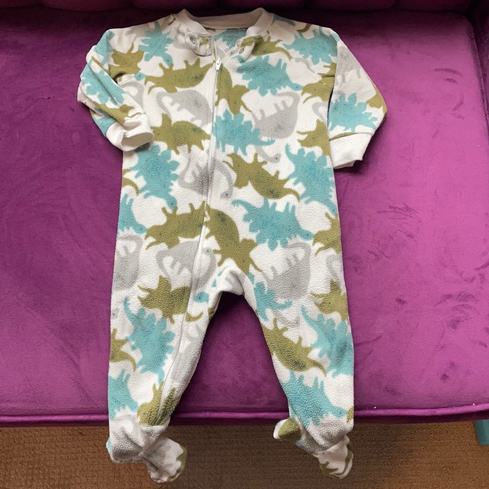 Carter’s Baby Boy Pajamas (Size: 12 Months)